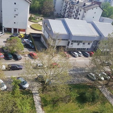 Fuzzbubble Daire Üsküp Dış mekan fotoğraf